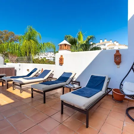 Tortugas - Luxury Penthouse With Sea Views & Jacuzzi * Marbella