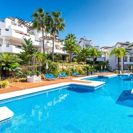 Tortugas - Luxury Penthouse With Sea Views & Jacuzzi Marbella