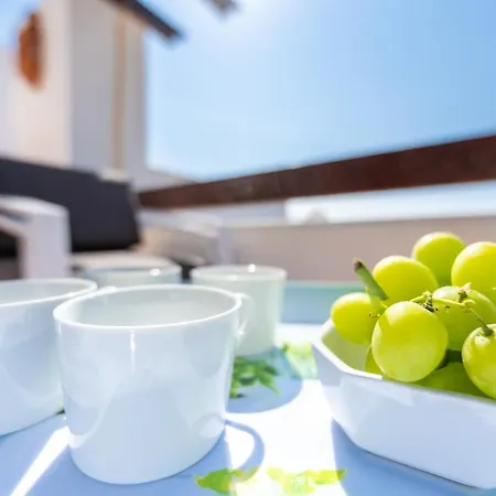 Tortugas - Luxury Penthouse With Sea Views & Jacuzzi Apartment *