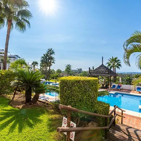 Tortugas - Luxury Penthouse With Sea Views & Jacuzzi